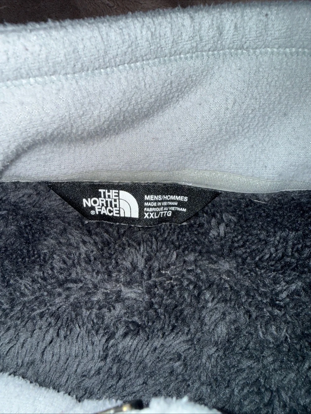 The North Face Men's Light Gray Fleece Jacket with Dark Chest Pocket